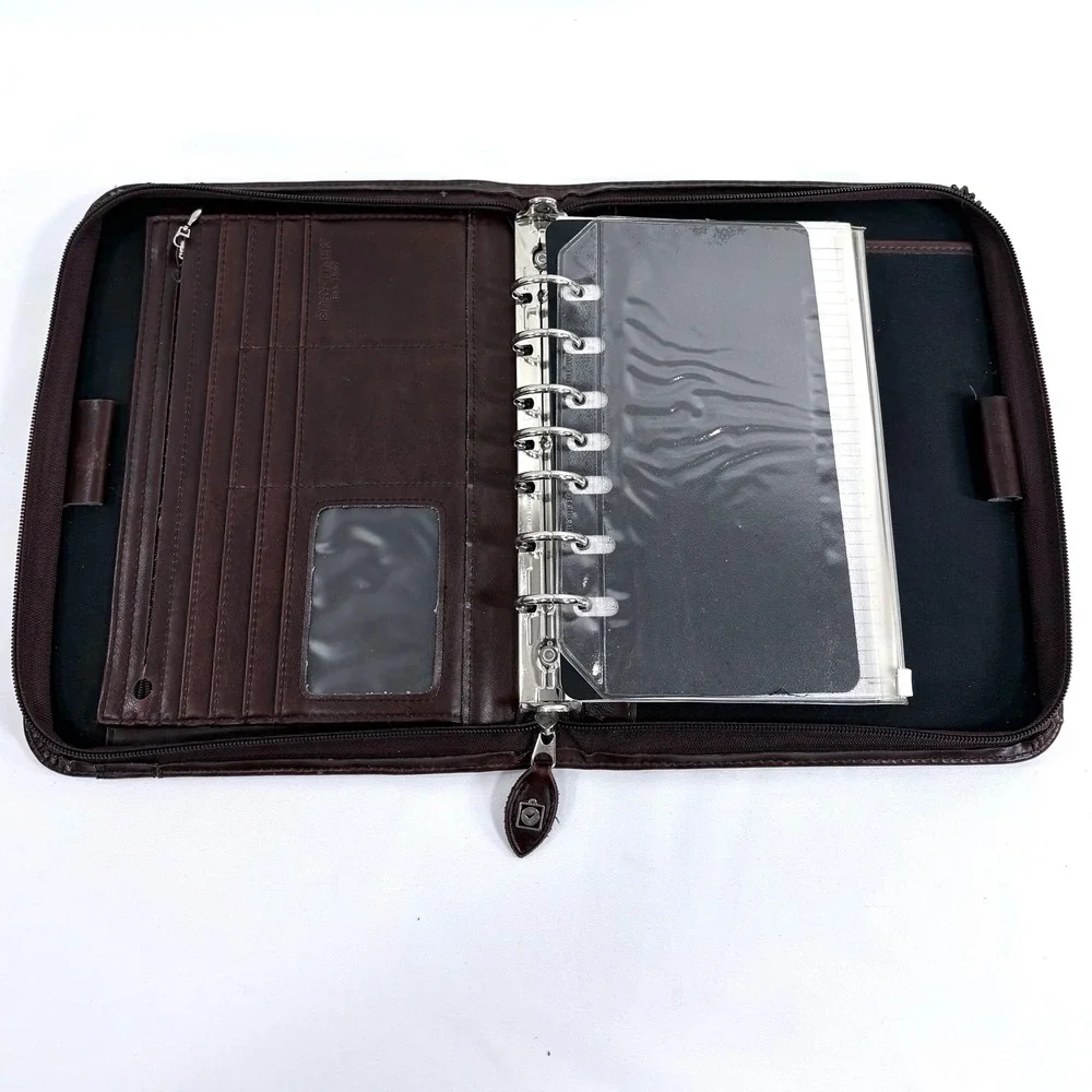 Day-Timer Organizer Dark Brown Leather Zip Around 7 Ring Binder Planner